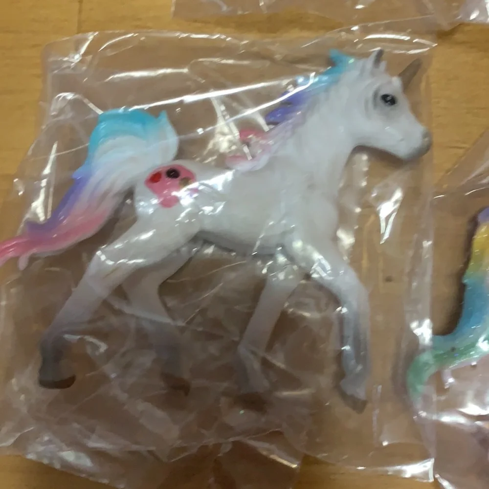 New 8 Unicorn figures collection - cake toppers - rainbow - figures